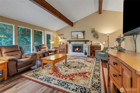 33762 32nd Avenue SW Federal Way WA 98023