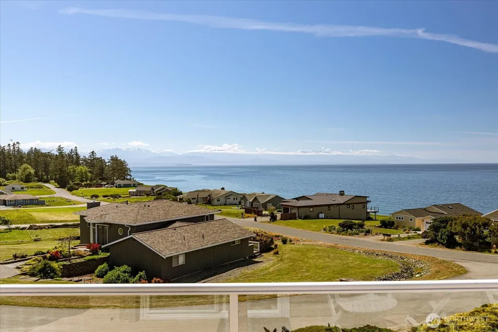 724 Hacienda Drive Coupeville WA 98239