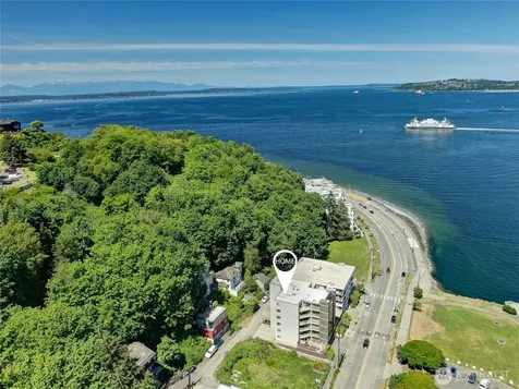 1111 Harbor Avenue SW Seattle WA 98116