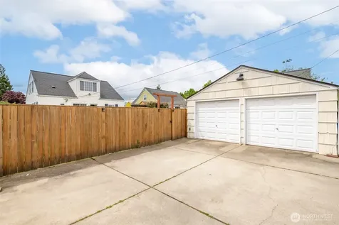 3143 S 18th Street Tacoma WA 98405