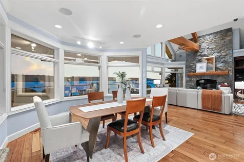 4486 East Harbor Road Freeland WA 98249