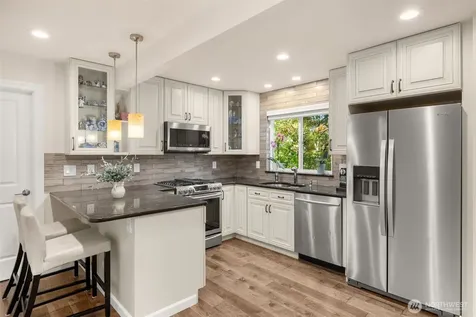 14102 SE 42nd Street Bellevue WA 98006