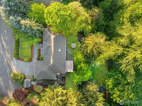 14102 SE 42nd Street Bellevue WA 98006
