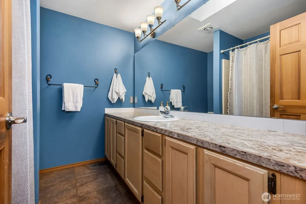 24205 32nd Avenue Ct E Spanaway WA 98387