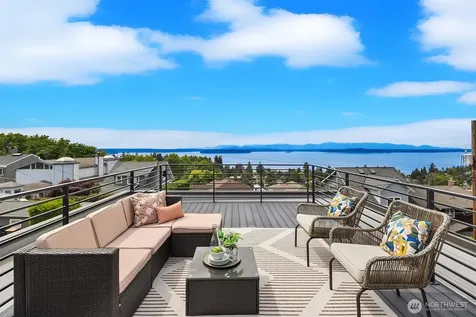 7349 California Avenue SW Seattle WA 98136