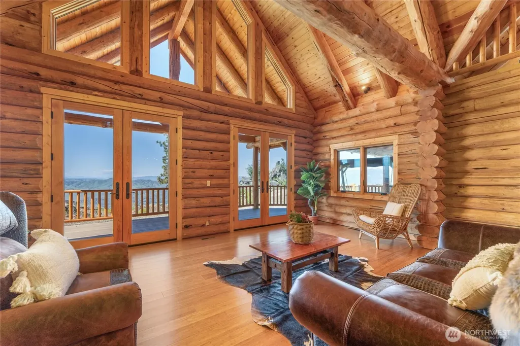 1831 Cottontail Lane Chelan WA 98816