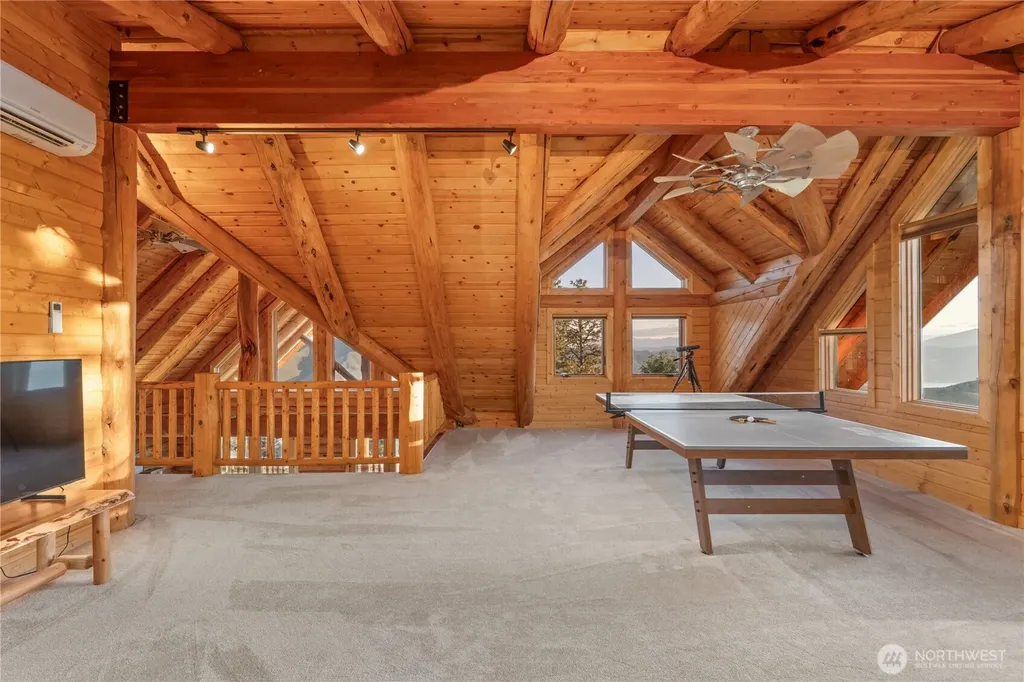 1831 Cottontail Lane Chelan WA 98816
