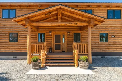 1831 Cottontail Lane Chelan WA 98816