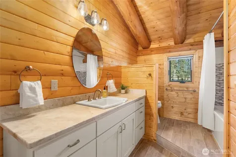 1831 Cottontail Lane Chelan WA 98816