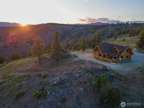 1831 Cottontail Lane Chelan WA 98816