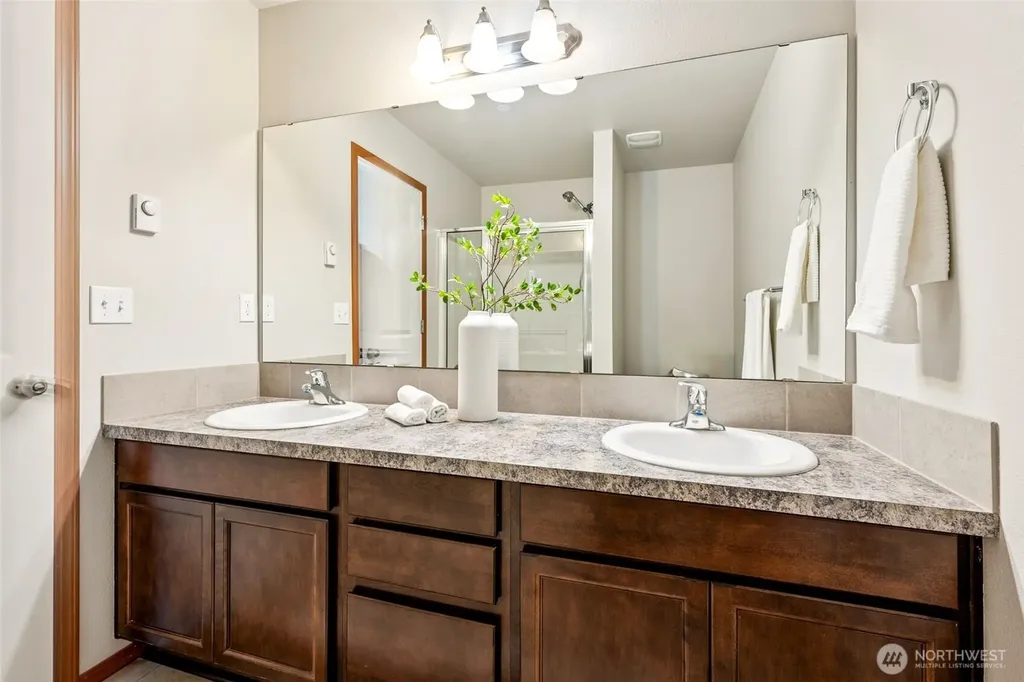 322 Yauger Way NW Olympia WA 98502