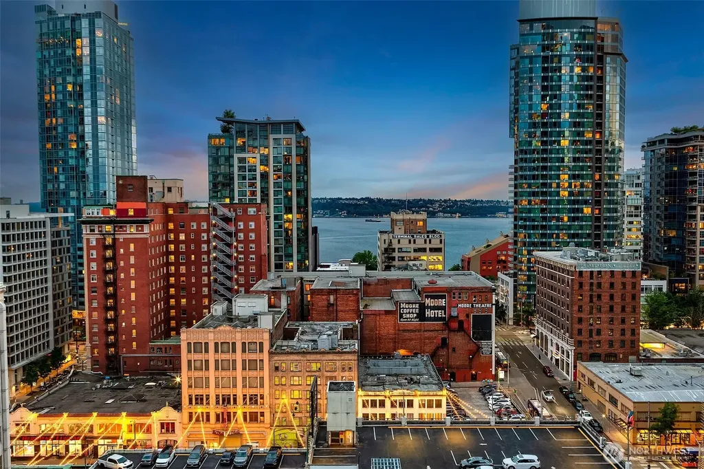 1920 4th Avenue Seattle WA 98101