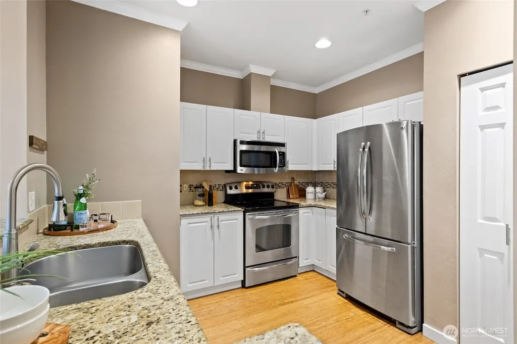 18505 SE Newport Way Issaquah WA 98027