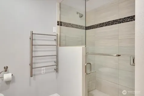 2928 209th Place SW Lynnwood WA 98036