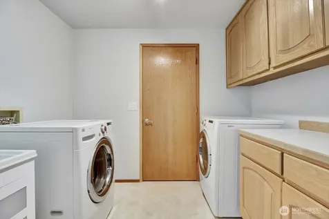 2928 209th Place SW Lynnwood WA 98036