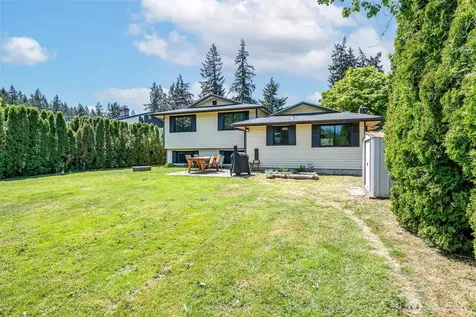 6667 E Grandview Avenue Tacoma WA 98404