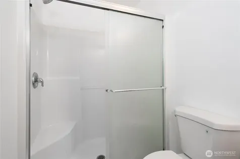 1640 SW Mulberry Place Oak Harbor WA 98277