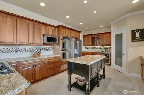 1512 49th Street NE Tacoma WA 98422