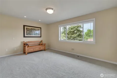 1512 49th Street NE Tacoma WA 98422