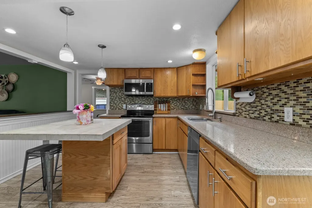 10809 133rd Street NW Gig Harbor WA 98329