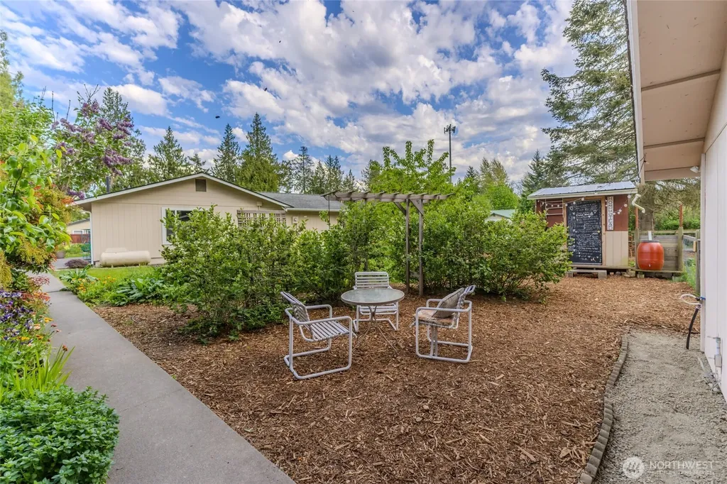 61 Anderson Street Port Hadlock WA 98339