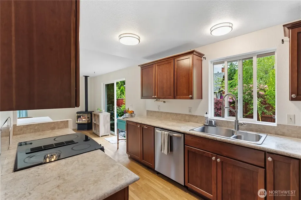 61 Anderson Street Port Hadlock WA 98339