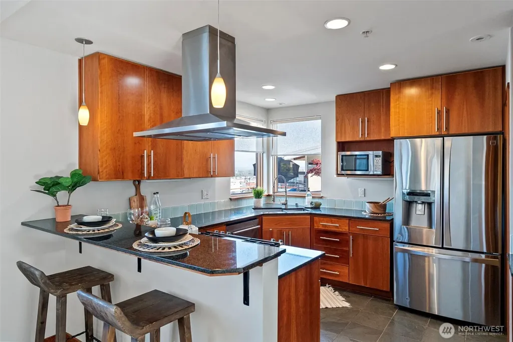 609 Fawcett Avenue Tacoma WA 98402