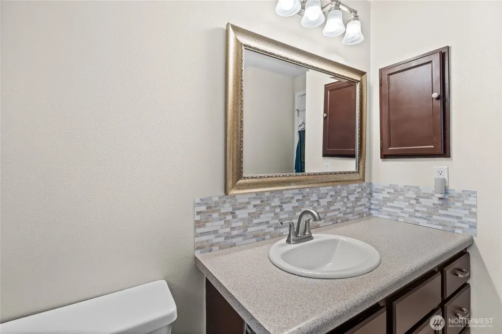 10357 Wilkes Court NW Silverdale WA 98383
