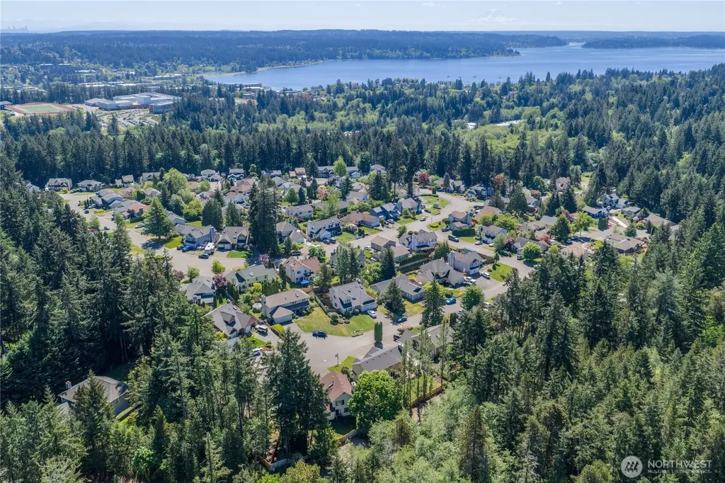 10357 Wilkes Court NW Silverdale WA 98383
