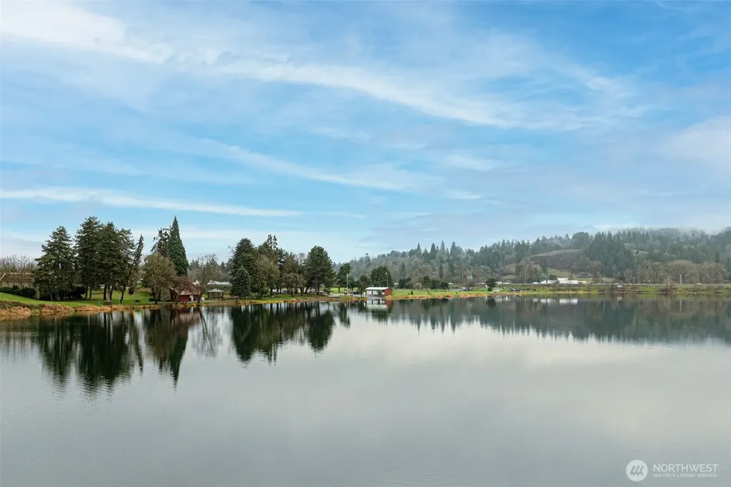 512 Davidson Avenue Woodland WA 98674