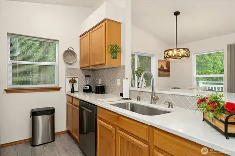 5620 14th Drive W Everett WA 98203