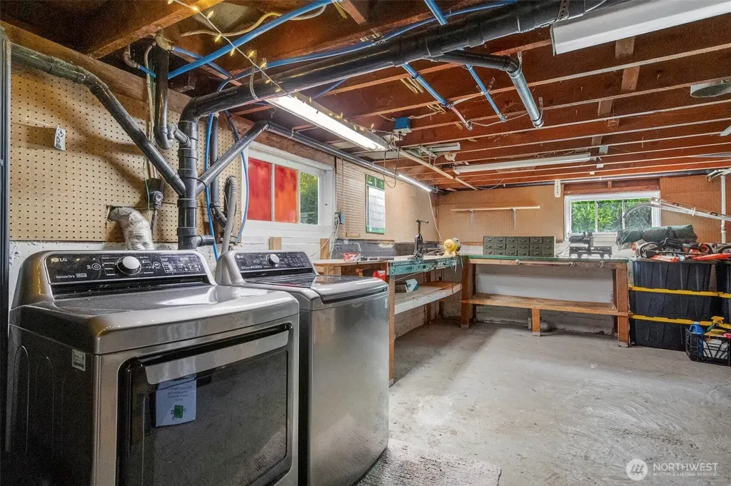 8029 60th Drive NE Marysville WA 98270