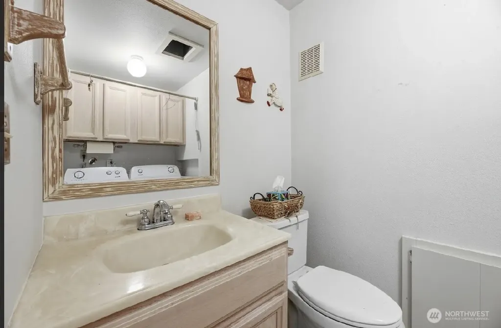 34116 50th Avenue E Eatonville WA 98328
