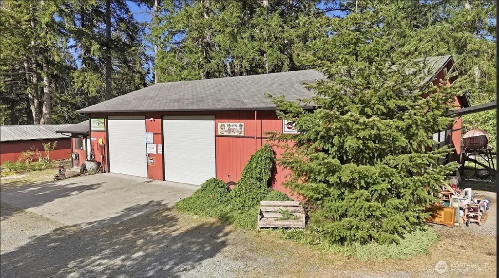 34116 50th Avenue E Eatonville WA 98328