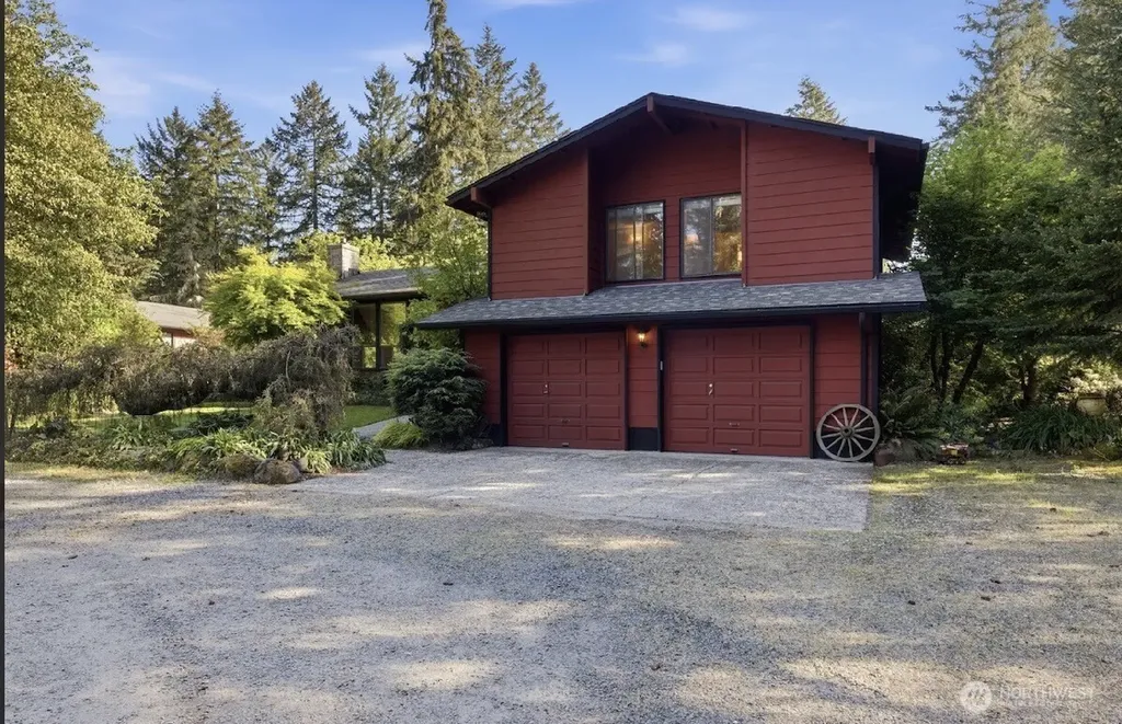 34116 50th Avenue E Eatonville WA 98328
