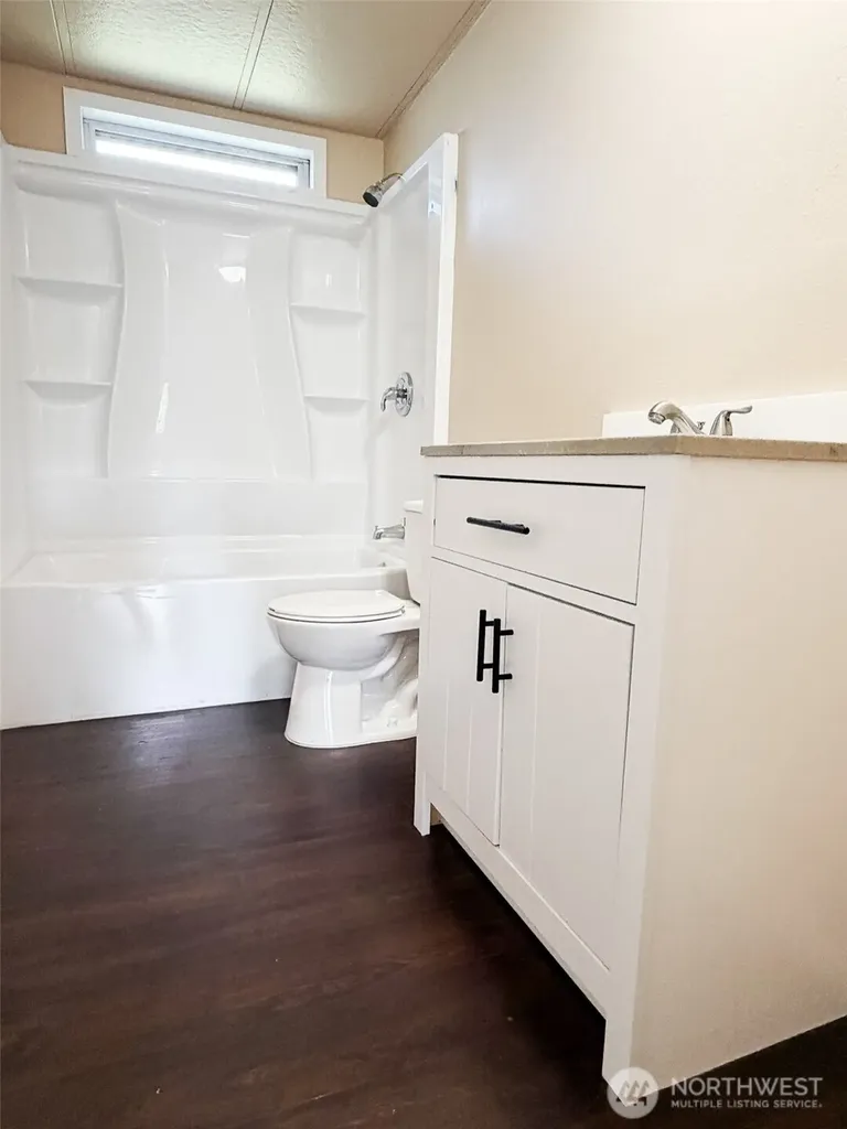 236 Gray Road Toledo WA 98591