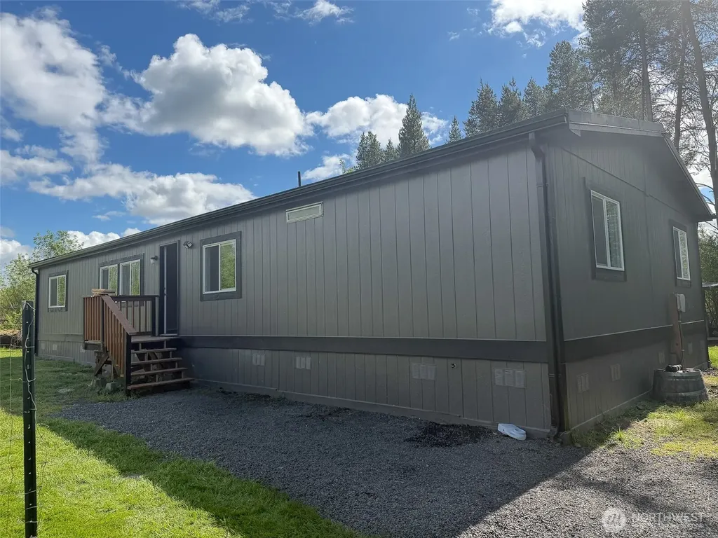 236 Gray Road Toledo WA 98591