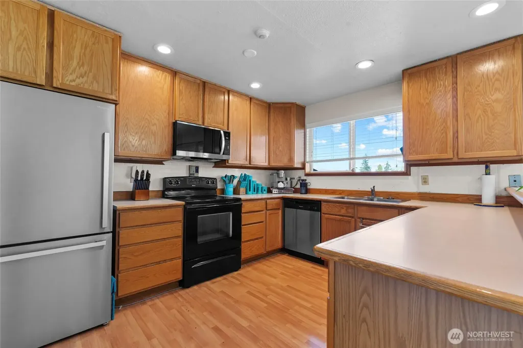 1029 S 289th Street Federal Way WA 98003