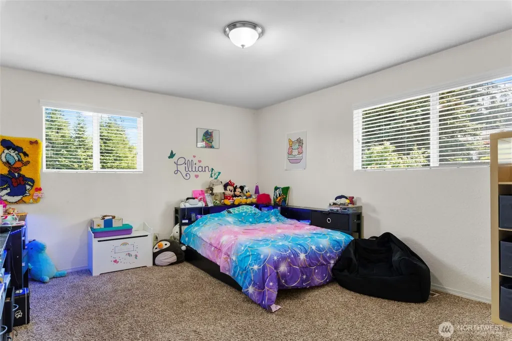 1029 S 289th Street Federal Way WA 98003