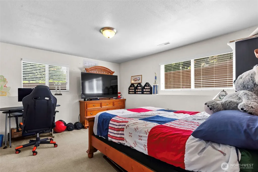 1029 S 289th Street Federal Way WA 98003