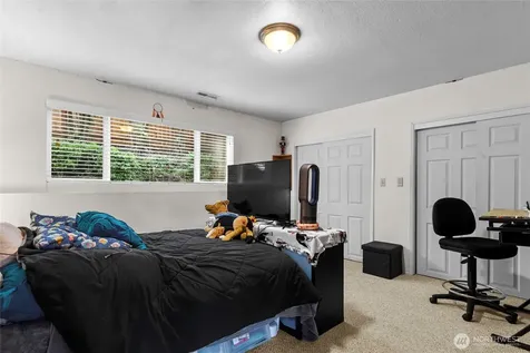 1029 S 289th Street Federal Way WA 98003
