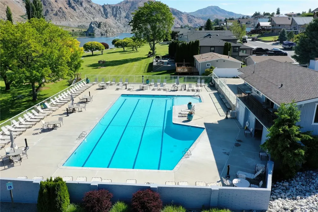 445 Entiat Place Orondo WA 98843