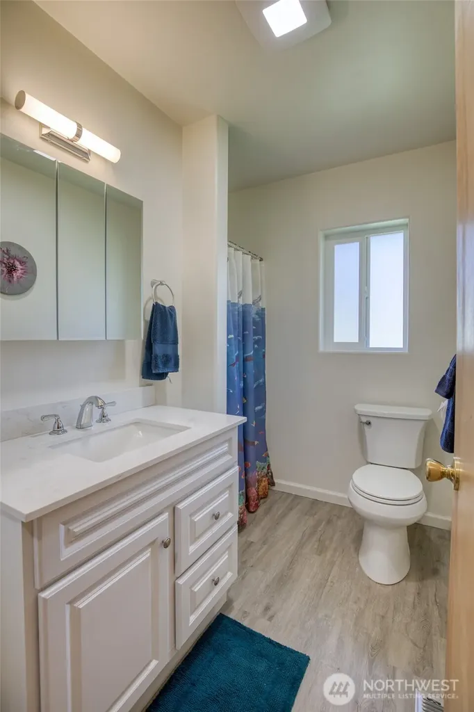 44 Hale Avenue Hoquiam WA 98550