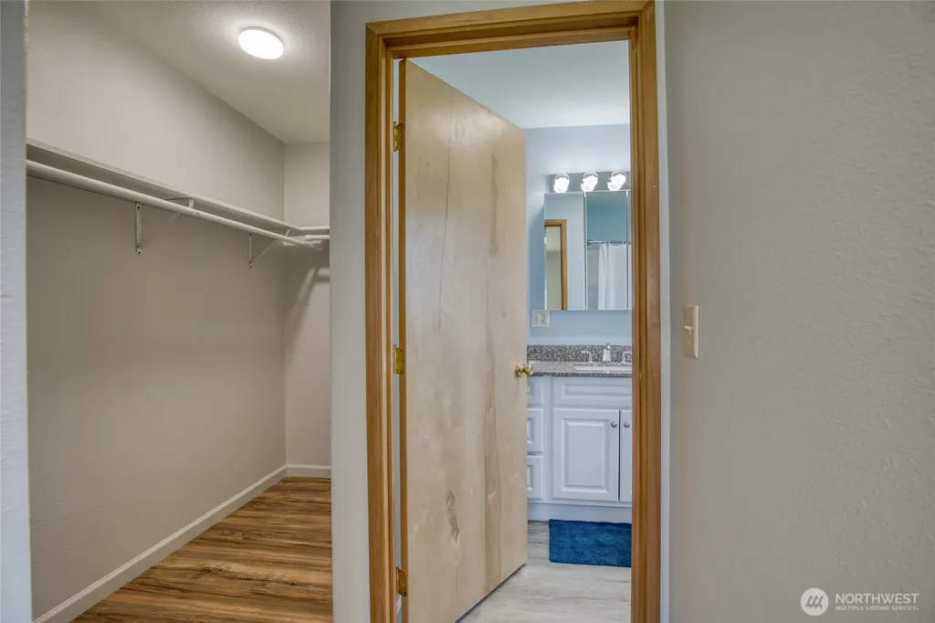 44 Hale Avenue Hoquiam WA 98550