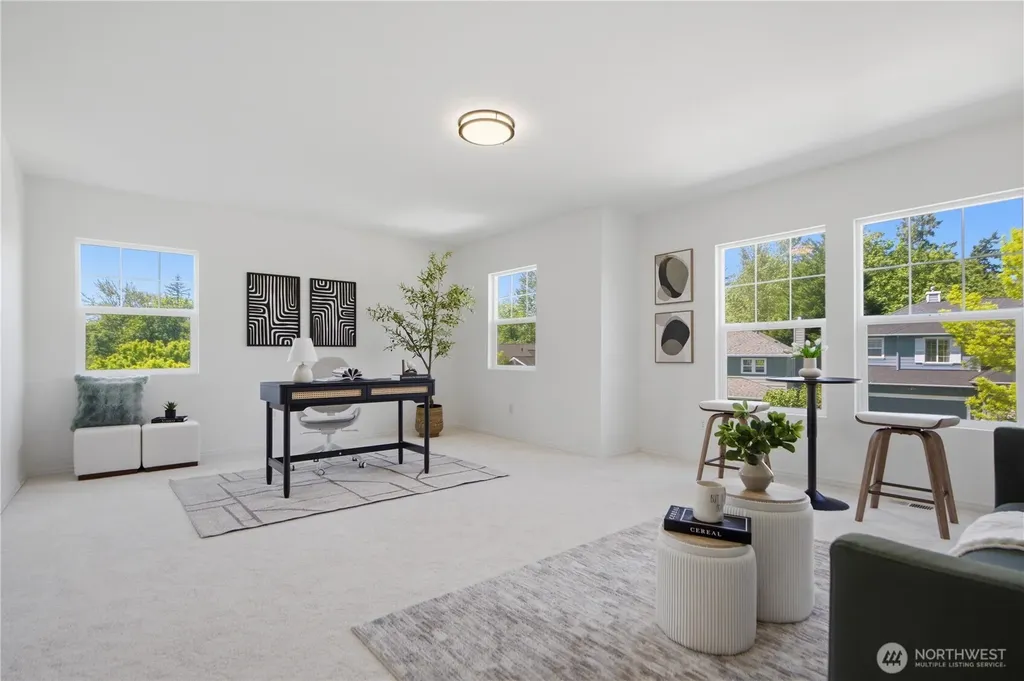 23991 SE 10th Street Sammamish WA 98075