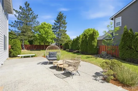 23991 SE 10th Street Sammamish WA 98075