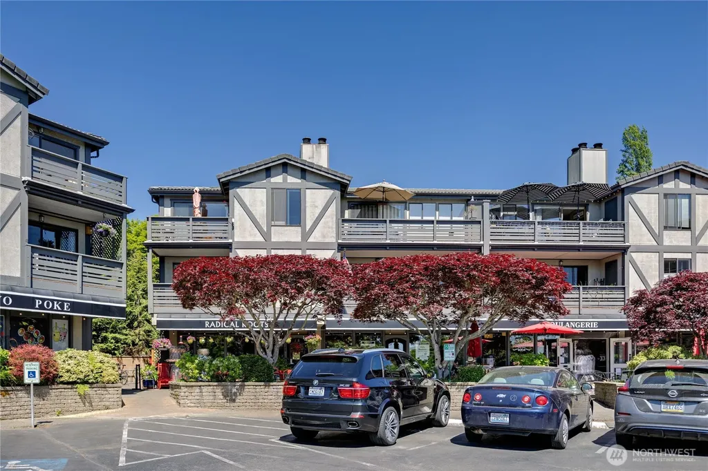 153 Madison Avenue N Bainbridge Island WA 98110
