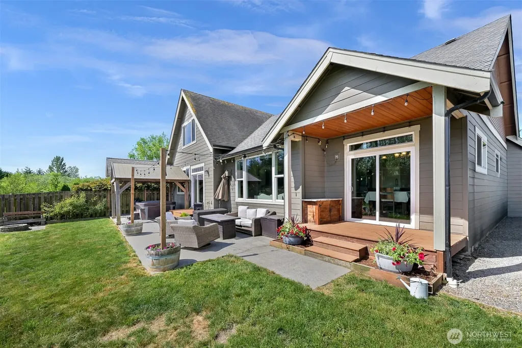 5460 Blue Sky Way Ferndale WA 98248