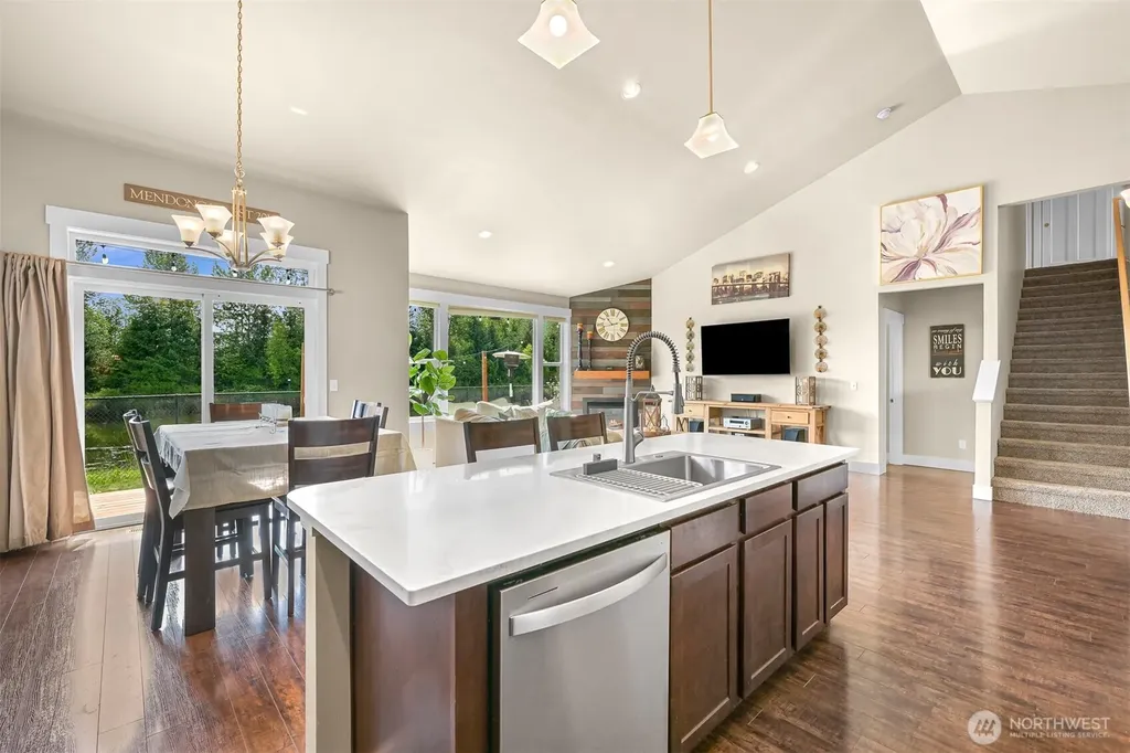 5460 Blue Sky Way Ferndale WA 98248