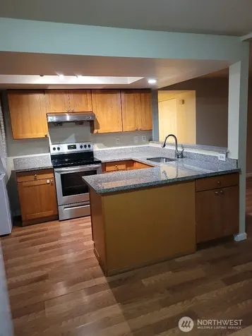 16 147th Avenue SE Bellevue WA 98007